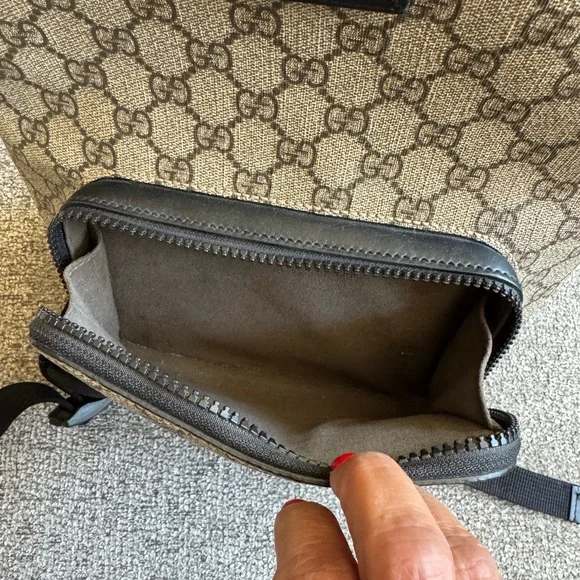 Gucci Small Eden Backpack - Picture 5 of 13